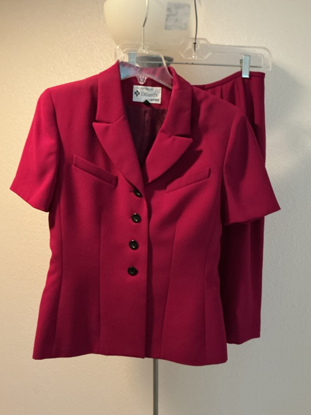 Women's Short-Sleeve 2 pc Suit in Deep Cranberry.